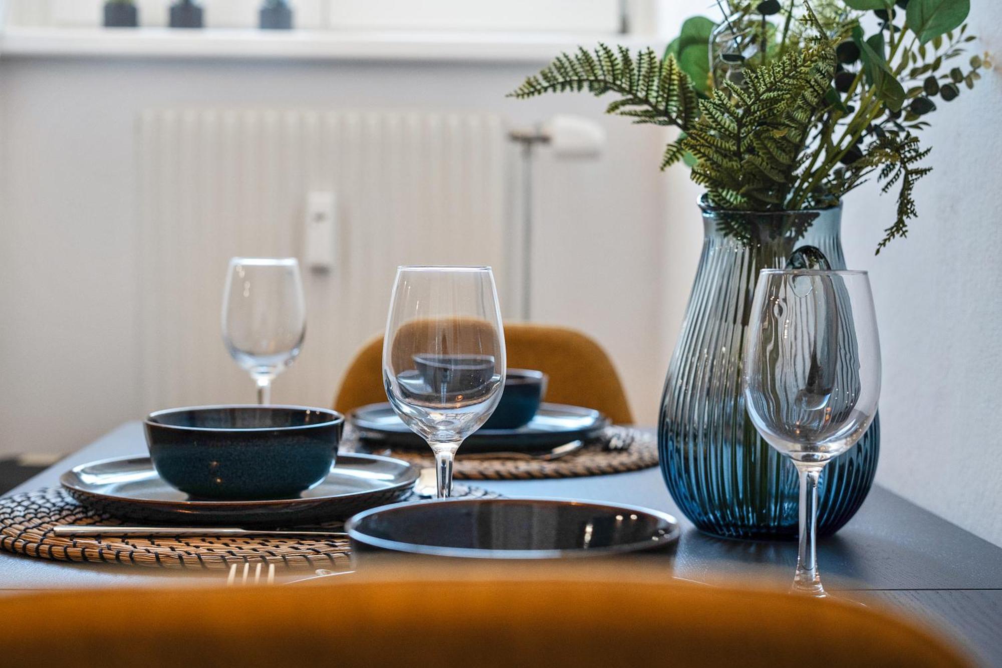 Boho Design Studio - Historic City Center With Free Parking & Aircon By Hero Homes Graz Eksteriør billede